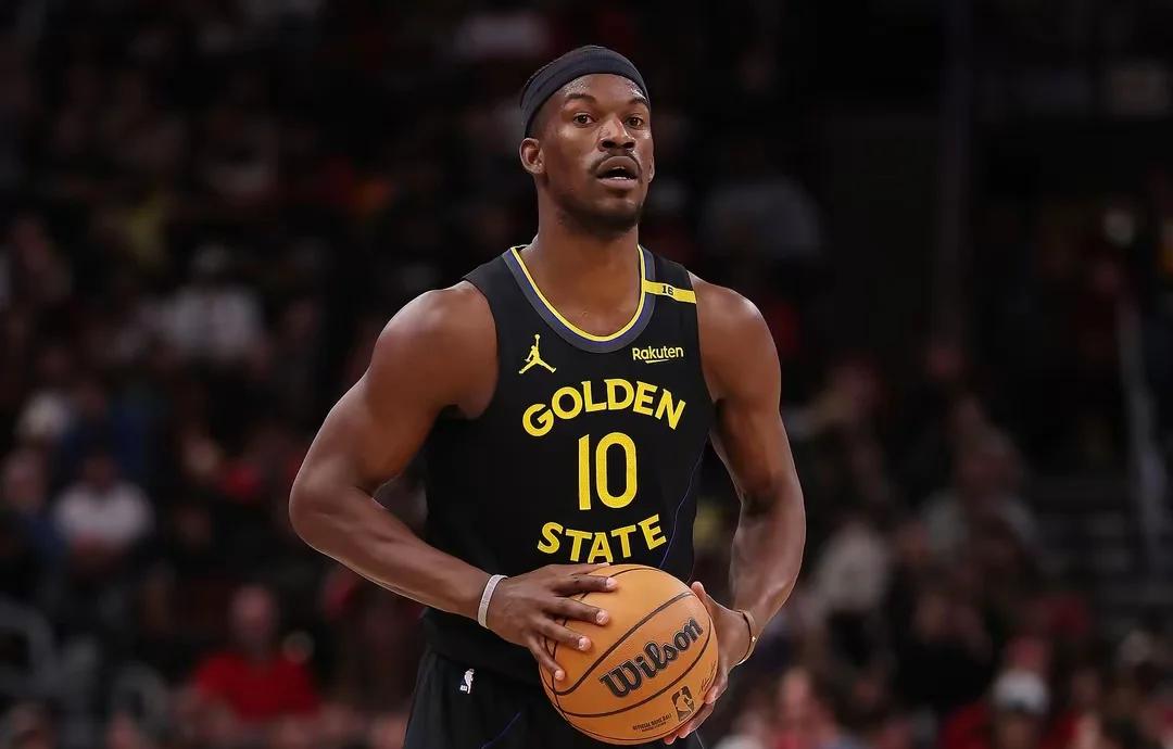 爱游戏体育-巴特勒连续十二场比赛得分超过领先优势明显，公牛不断突破！全场沸腾不已的简单介绍